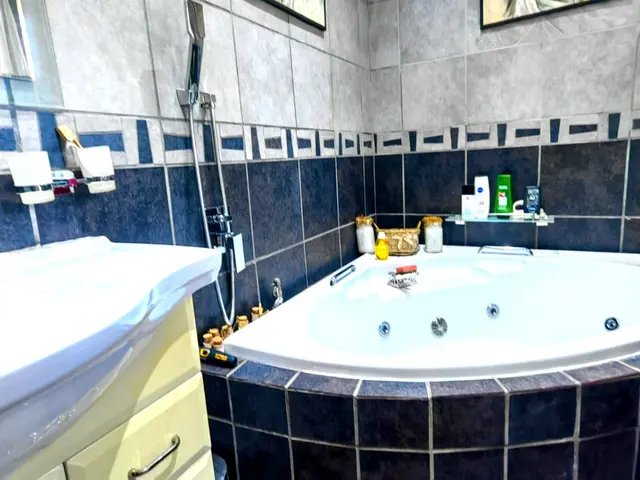 Thumbnail 26